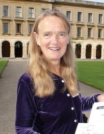 Tandi Clausen-May photo