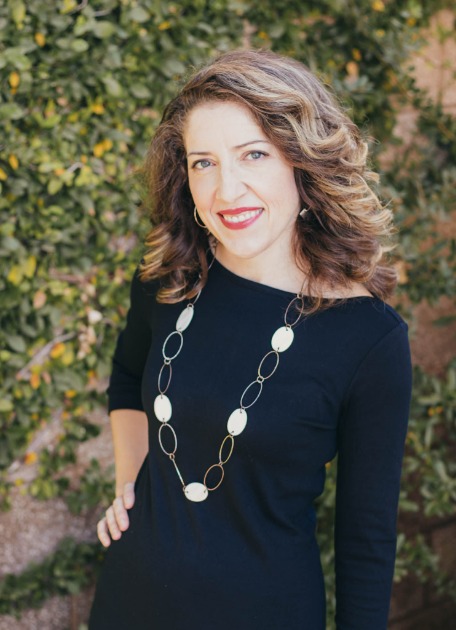 Erin Null headshot
